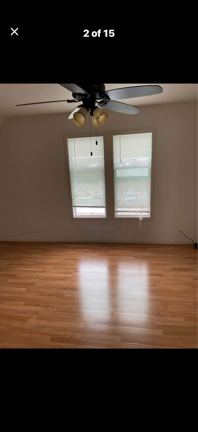 Photo - 2908 S Chicago Ave