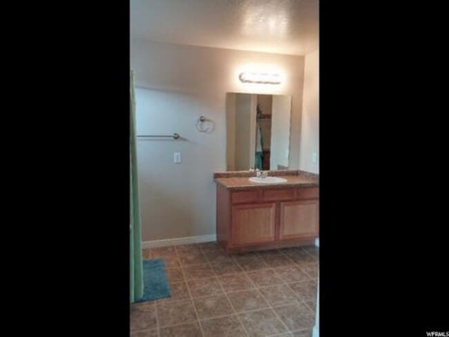 Photo - 1193 Dragonfly Ln