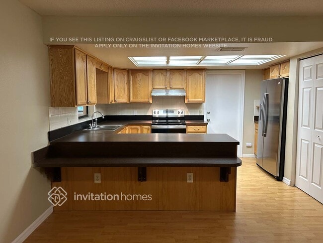 Photo - 1402 Rowell St