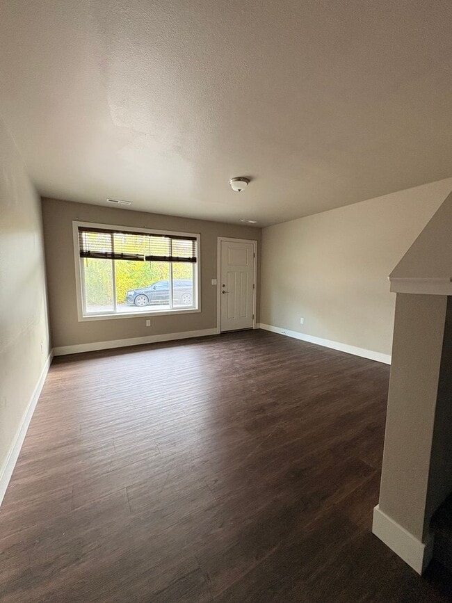 Photo - Beautiful 3 Bed Townhome