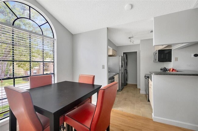 8647 Mallard Reserve Dr Unit 205