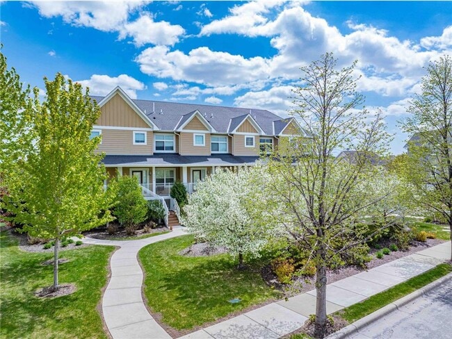 Building Photo - 2952 Clover Ridge Dr