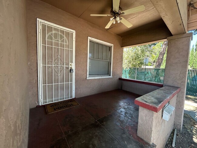 Photo - 3 bed, 1 bath, backyard