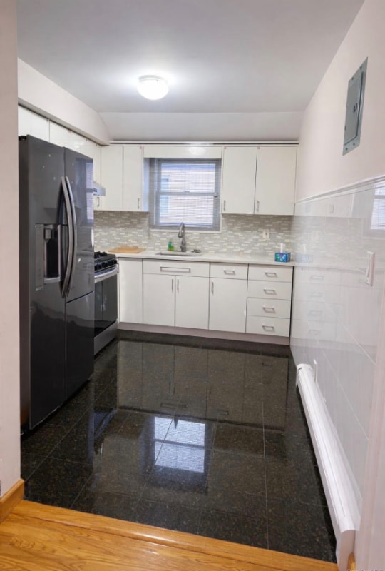 Photo - 214-27 38th Ave