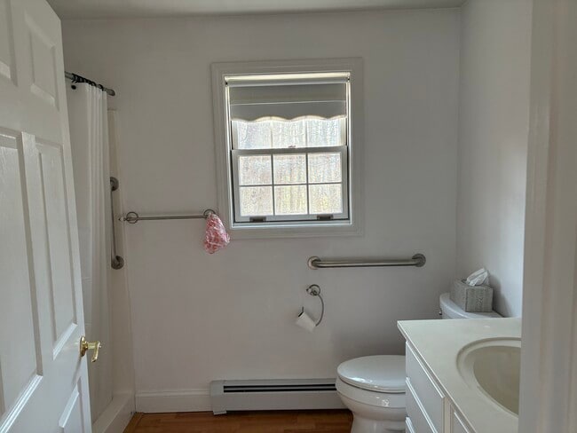 24 Lockwood Dr Unit 24 Lockwood Dr