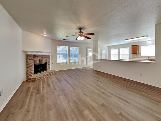 Photo - 10624 Cochron Dr