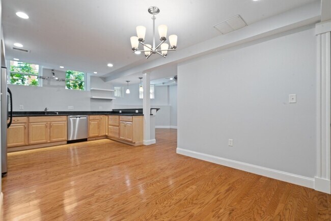 Photo - 15 Strathmore Rd Unit #A