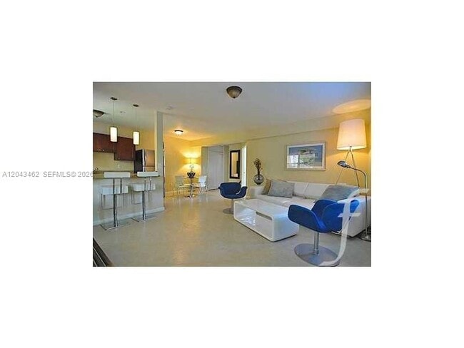 Photo - 101 Collins Ave Unidad 1