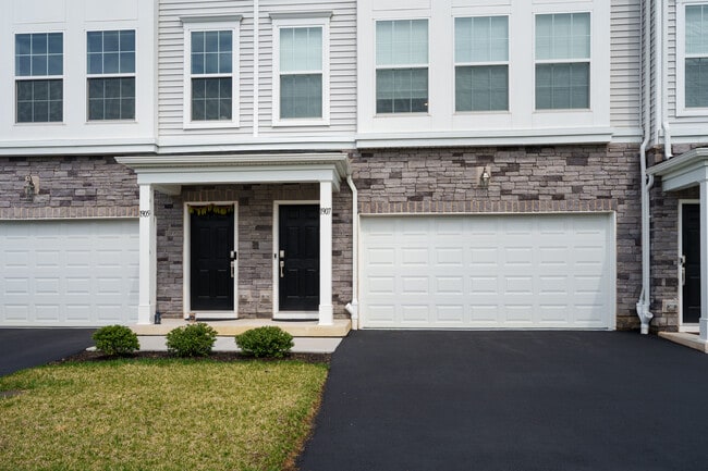 Photo - 1907 Swales Ct Townhome