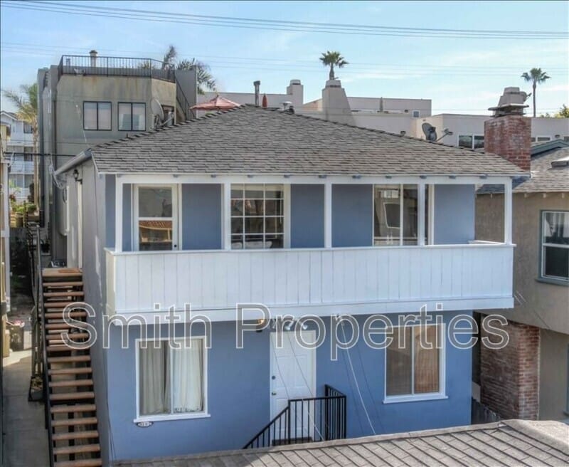 512 1/2 Manhattan Avenue - 512 1/2 Manhattan Avenue House