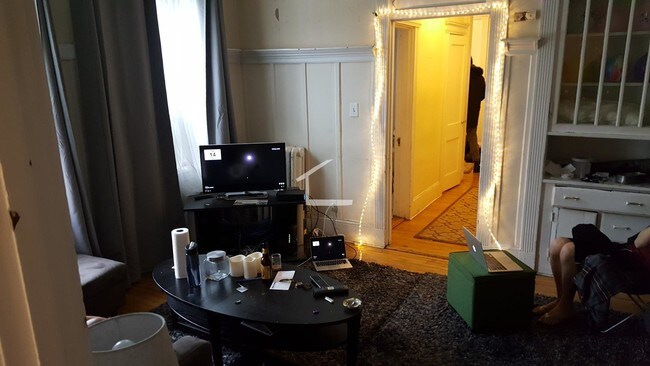 Photo - 24 Glenville Ave Unidad 3