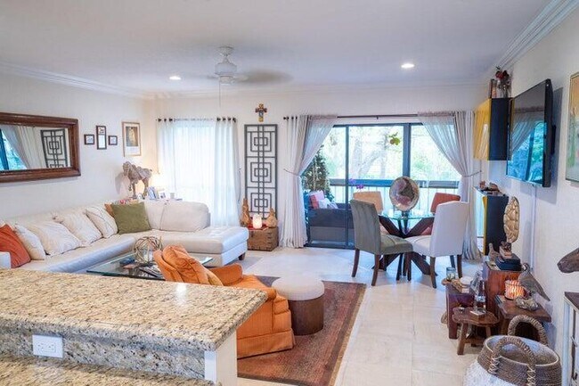 Photo - 13334 Polo Club Rd Unidad 324-325