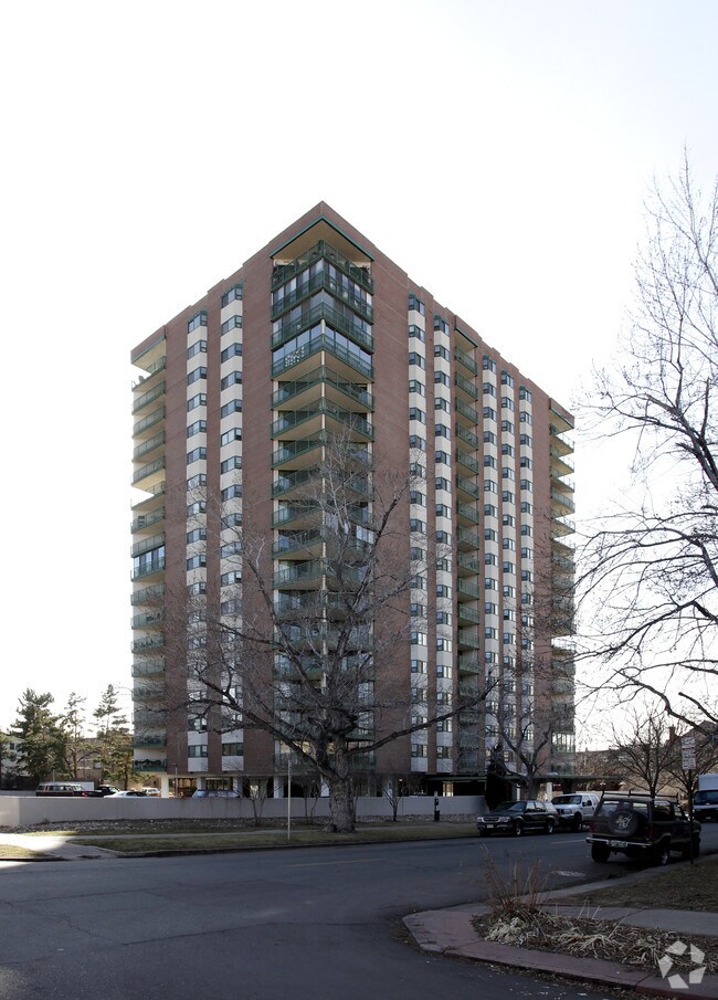 Photo - Penn Square Condominiums