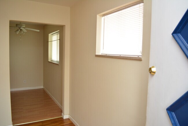 Photo - 3609 Eichelberger St Unidad 1