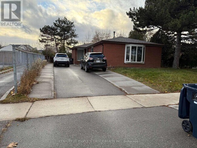 Photo - 28 Lynmont Rd