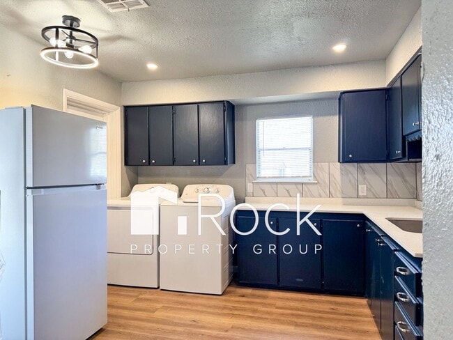 Photo - Updated 2 Bedroom Home in Midwest City's Original Mile!