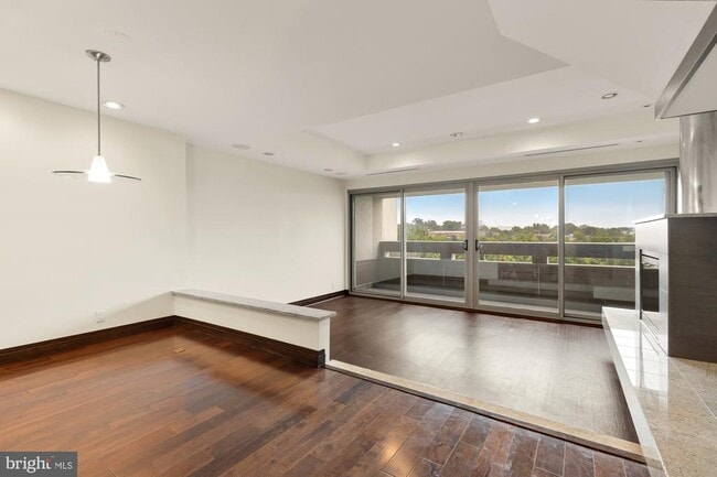 Photo - 2501 M St NW Unit 718