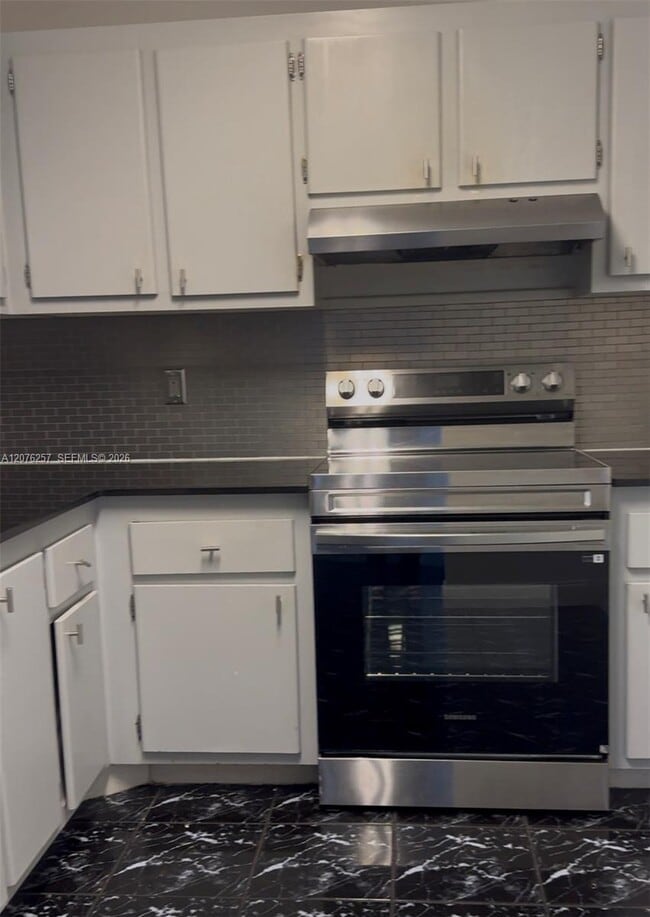 1300 NE Miami Gardens Dr Unit 803E