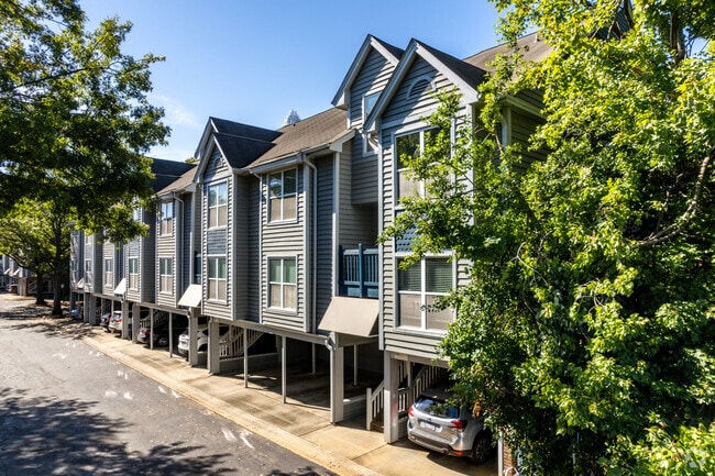 Photo - Fourth Ward Square