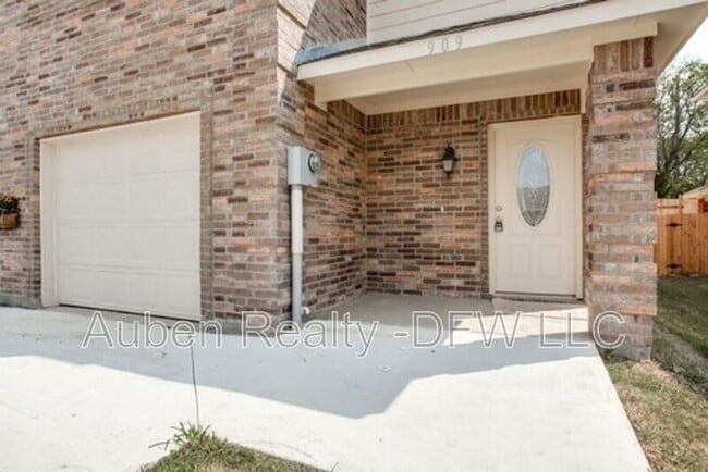 Photo - 909 Parkplace Ridge