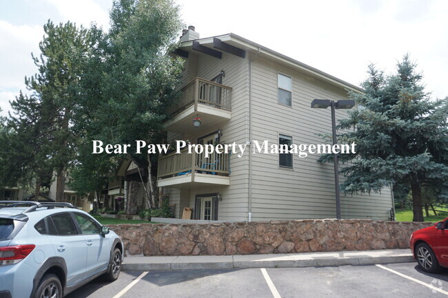 Building Photo - "Penthouse" condo in Evergreen!! Unit #310