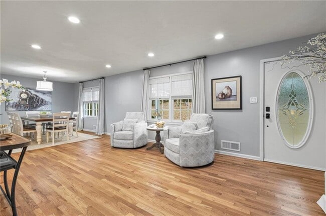 Photo - 120 Timber Creek Terrace