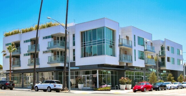 Building Photo - The Stanford West Rental