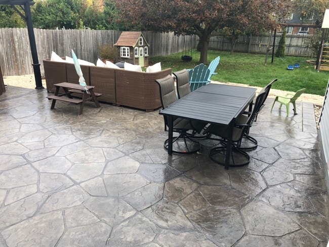 Photo - 2863 Foster Ave