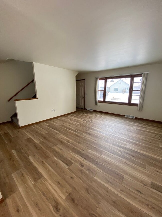 Photo - 1785/1787 Alexandra Court Unidad 1787 Alexandra Court