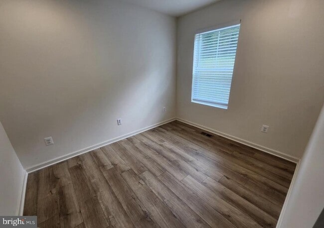 Photo - 62 Belmont Pl