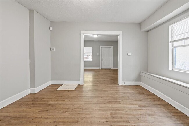 Photo - 1119-1119 N Dearborn St Unidad 1119 N Dearborn St