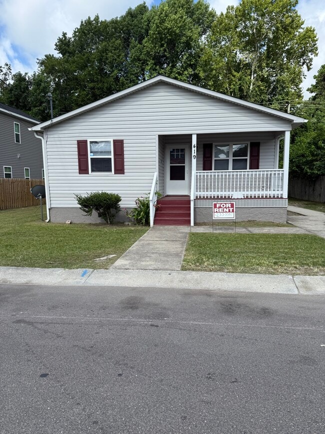 Building Photo - 419 Evans St Rental