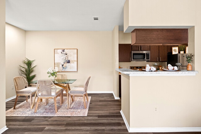 Photo - Stoneybrook Apartments & Townhomes