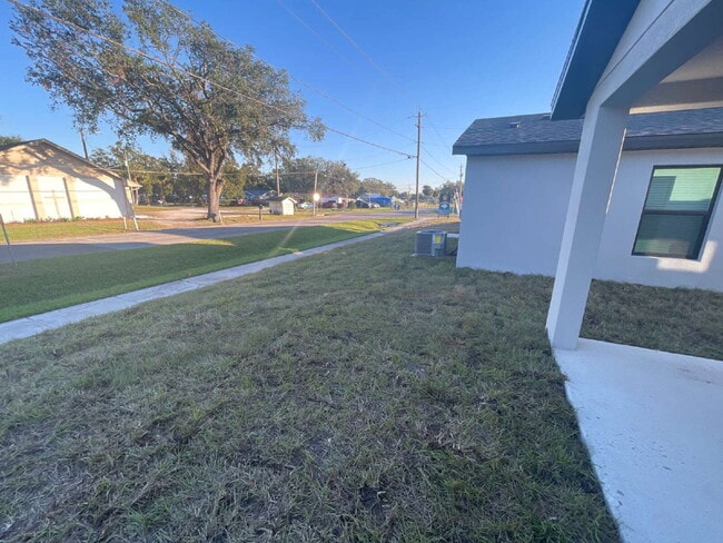 Photo - 1270 Ahoy Ave