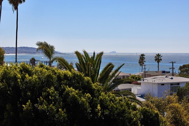 Casas by the Sea