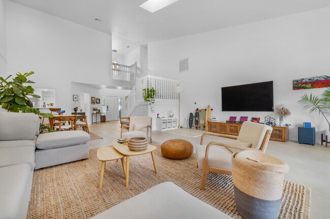 4117 W Palm Aire Dr Unit B2