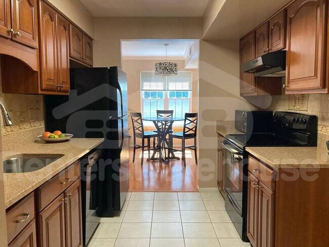 Photo - 20205 Shipley Terrace