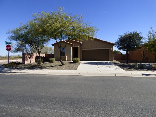13004 N Lea Maw Dr