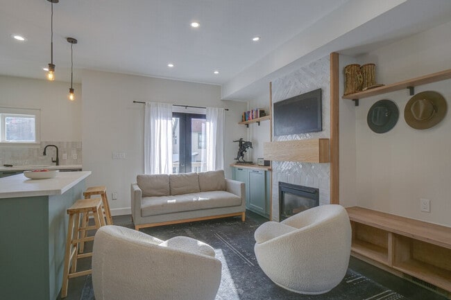 Photo - 109 Big Sky Unidad ID1386048P