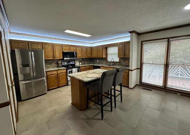 1200 Stillwater Rd