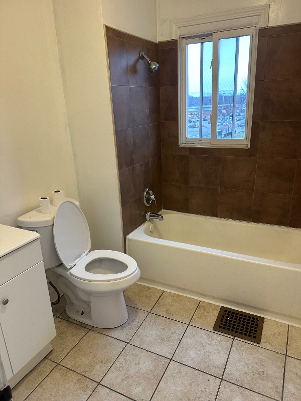 Photo - 16575 Libby Rd