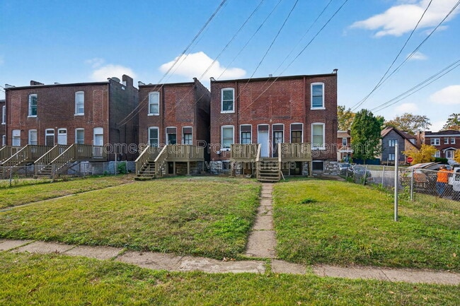 Photo - 551 Bates St Unit 2