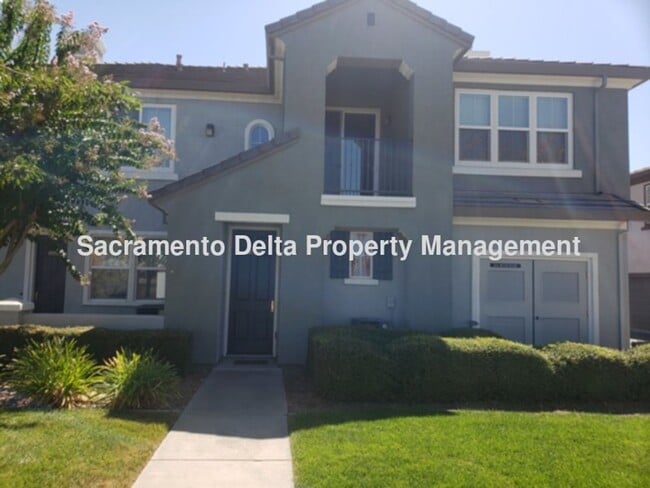 Adorable 2 bedroom 2 bath condo - Adorable 2 bedroom 2 bath condo