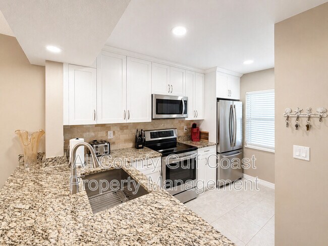 Photo - 431 Cerromar Ln