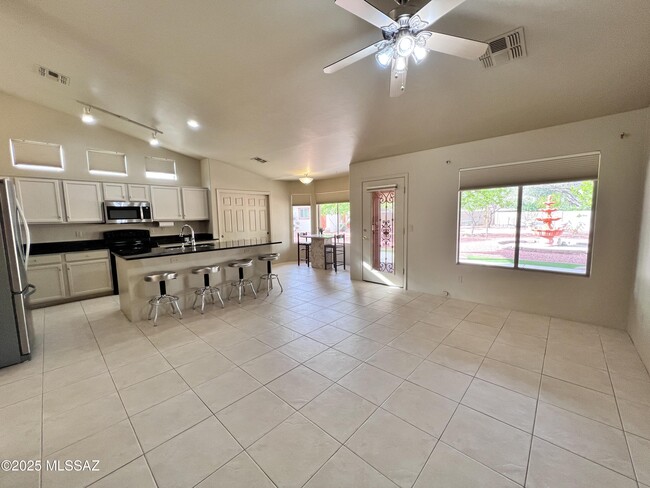 Photo - 8679 N Ahwatukee Way