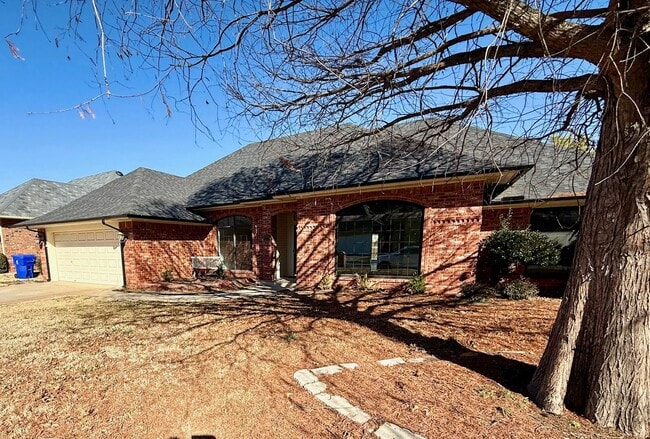 Photo - Executive Home in Brookhaven