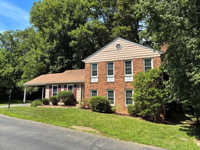 Building Photo - 4834 King Solomon Dr