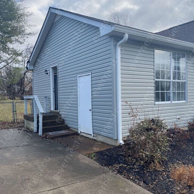 Photo - 329 Sunrise Cir