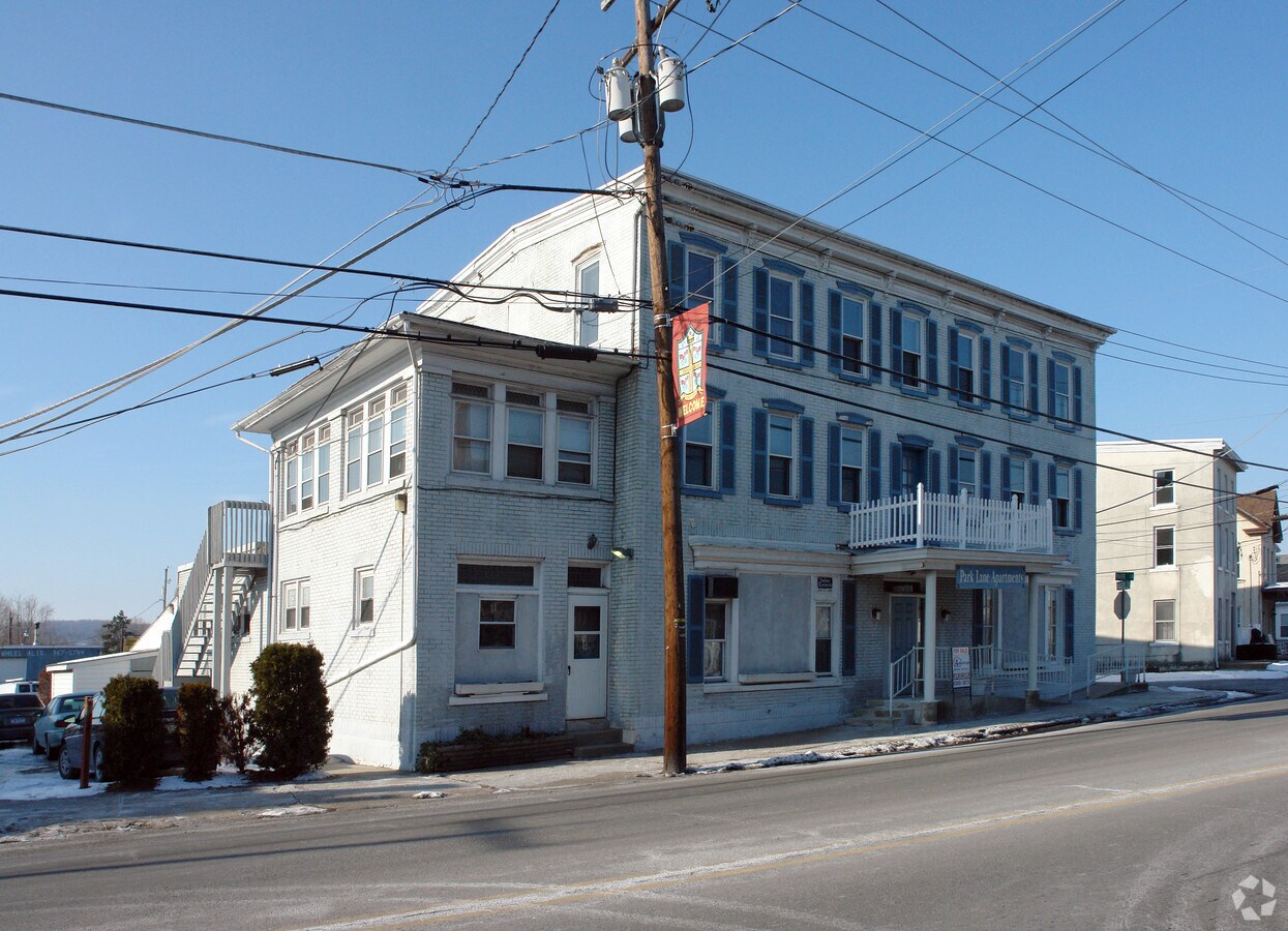 Photo - Park Lane Apartments