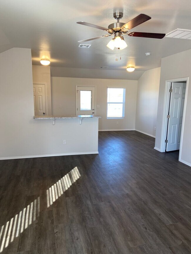 Photo - Coming Soon! Pre-Lease This Beautiful 3-Bedroom, 2-Bath Home in Chisholm Creek